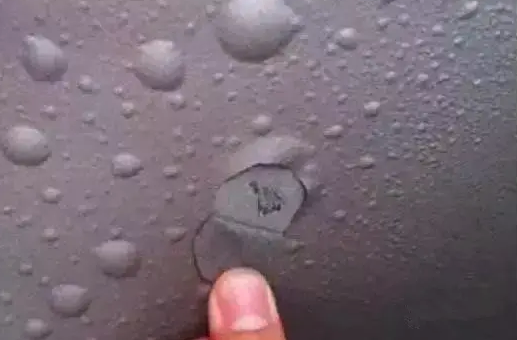 (圖:油墨起泡)
